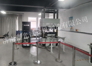 压剪试验机客户现场